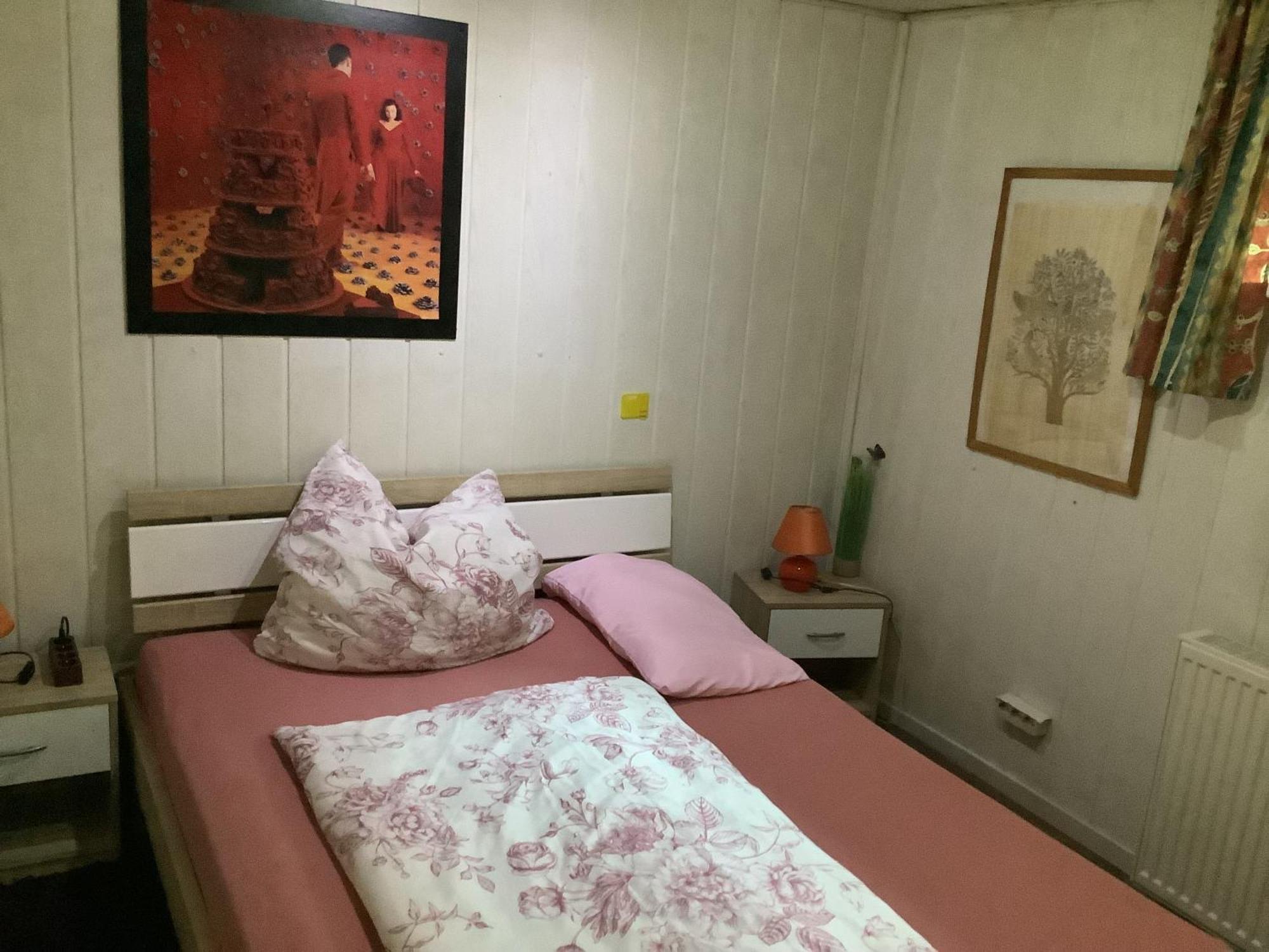 Schoenes Zimmer Im Seterant/Untergeschoss Essen Zewnętrze zdjęcie