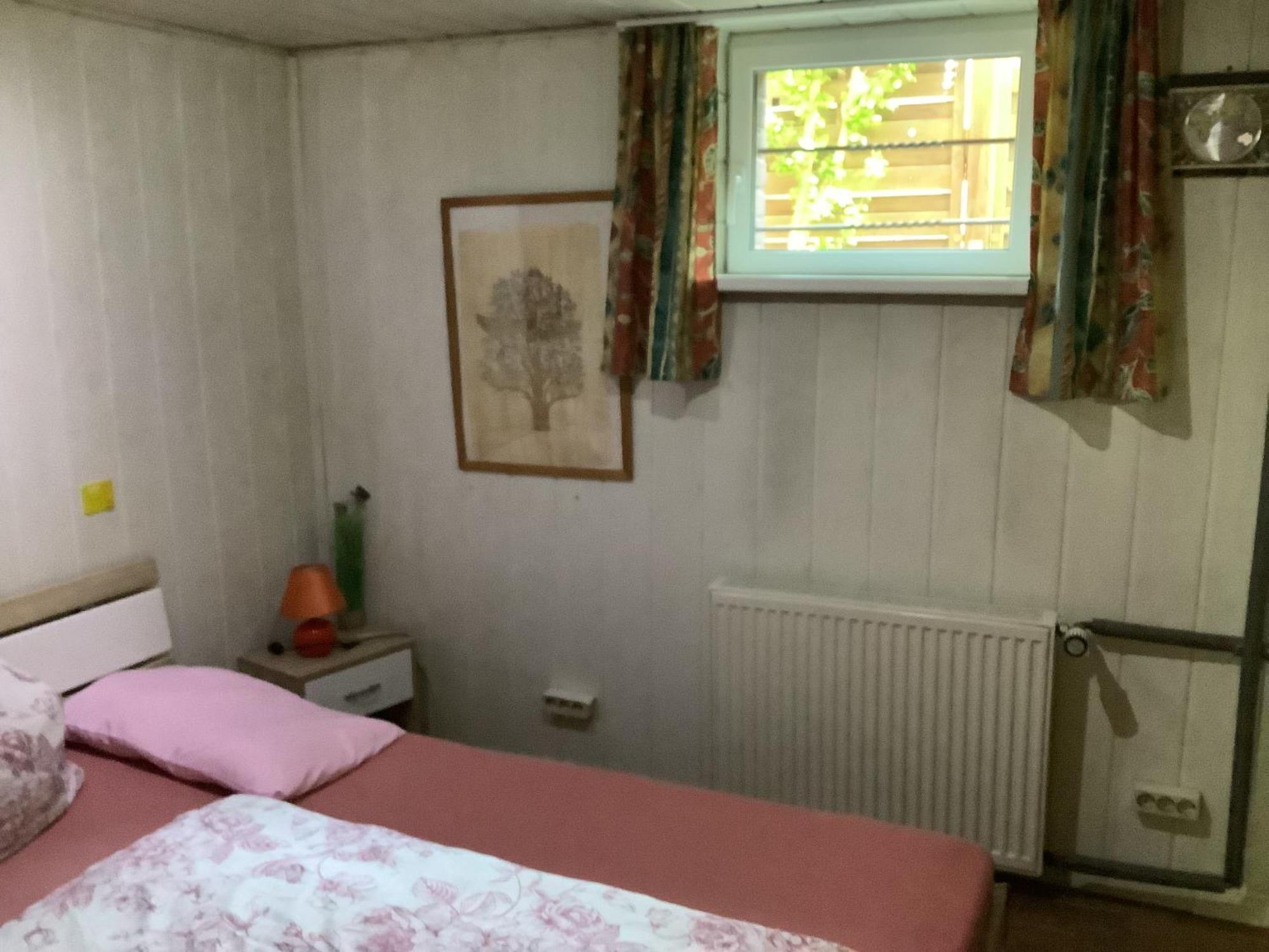 Schoenes Zimmer Im Seterant/Untergeschoss Essen Zewnętrze zdjęcie