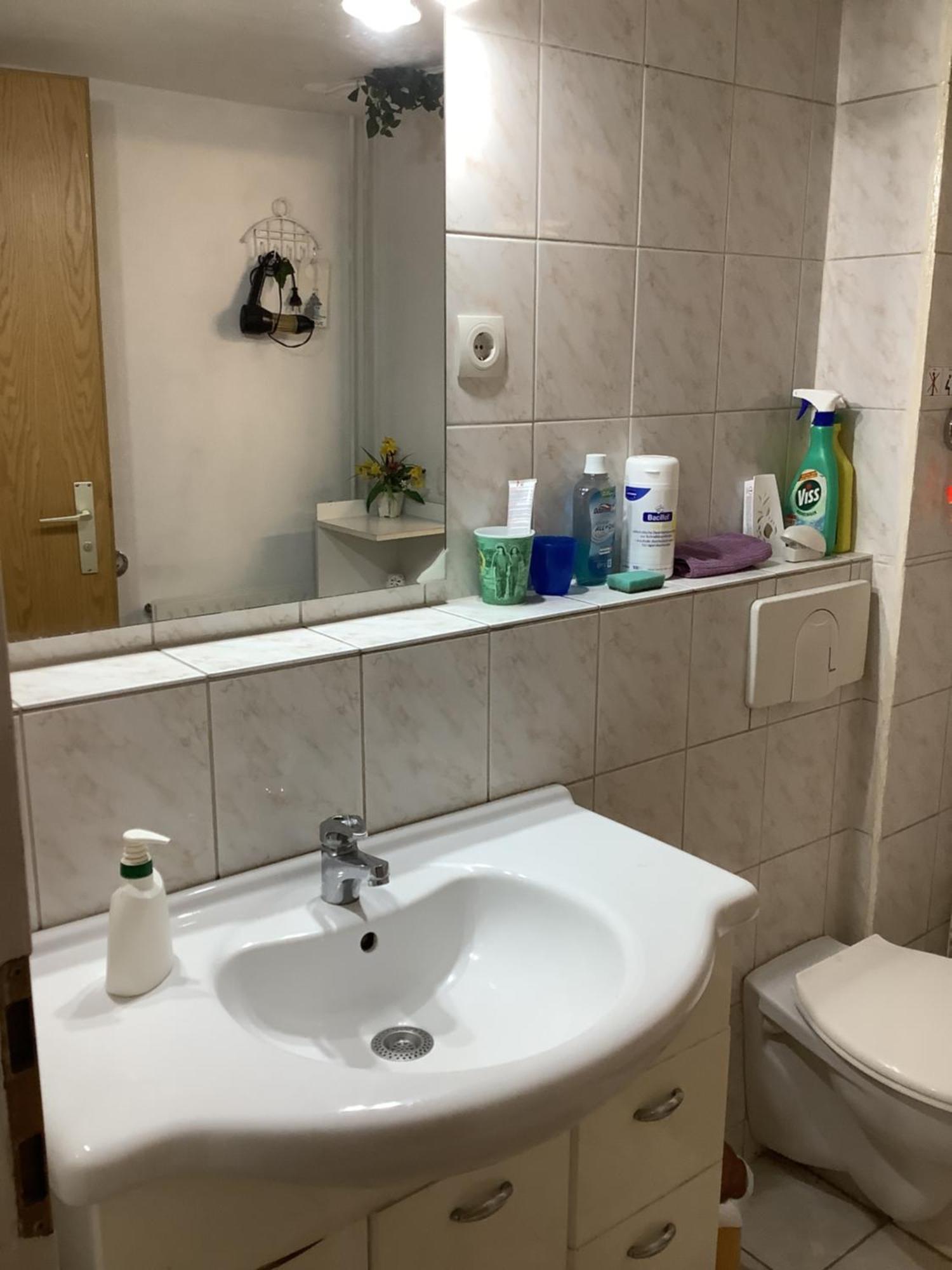 Schoenes Zimmer Im Seterant/Untergeschoss Essen Zewnętrze zdjęcie